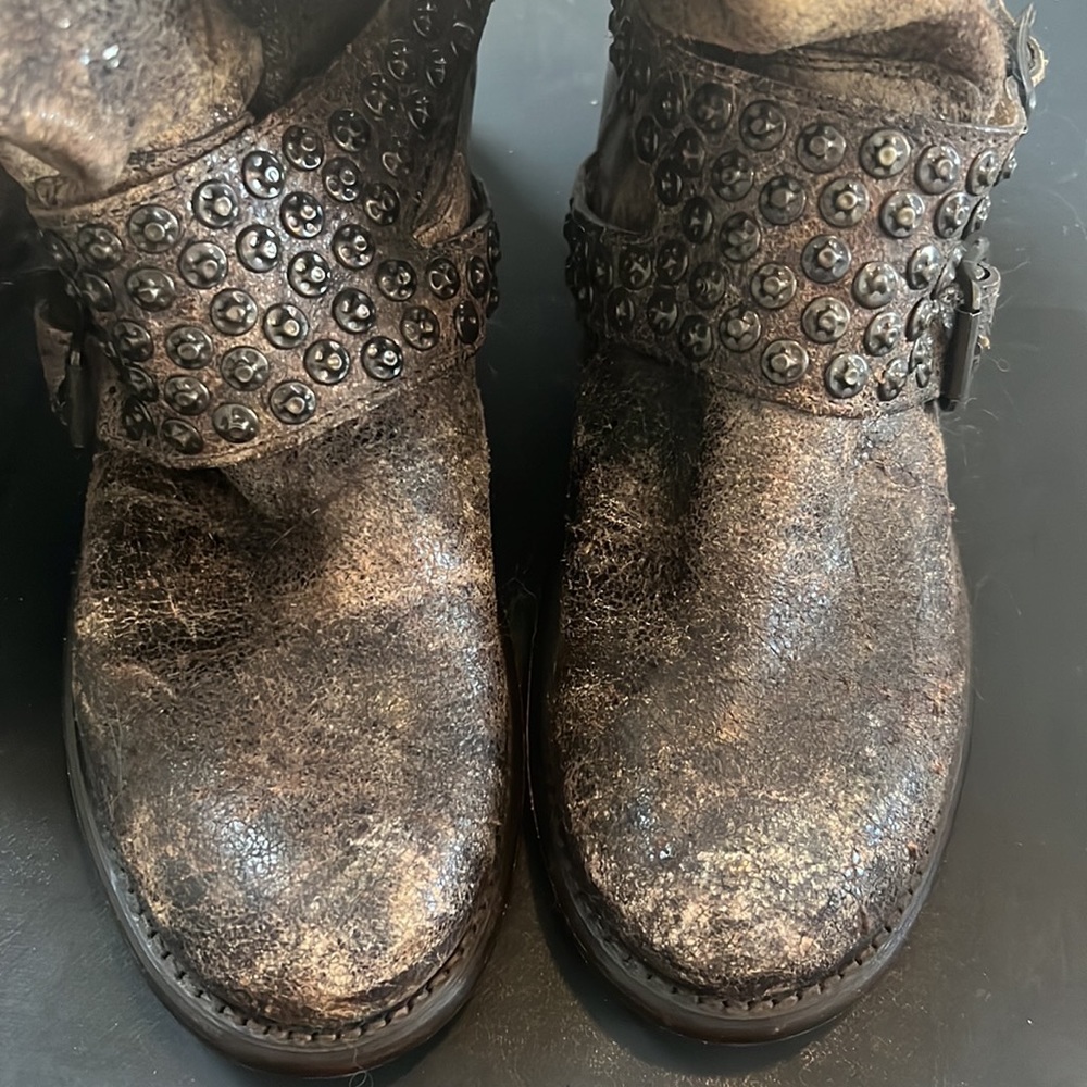 Frye Mid Calf Boot